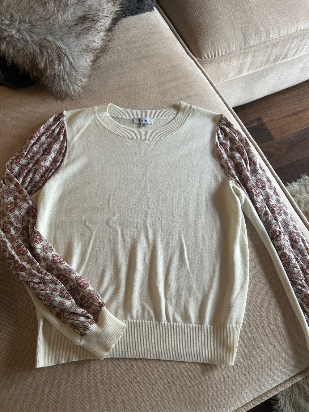 Fate Cream Sweater with Floral Puff Sleeves